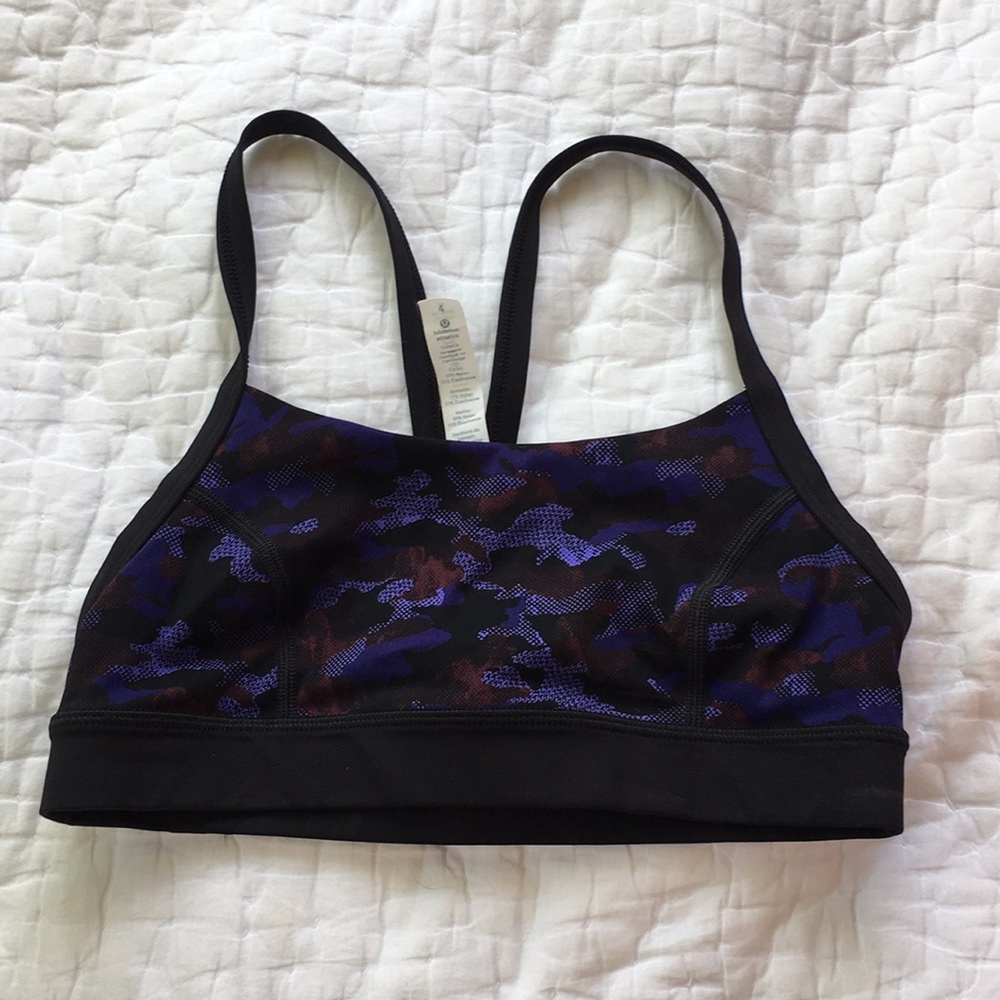 Lululemon sports bra